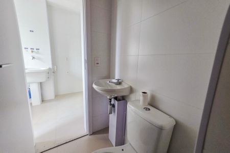 Apartamento à venda com 153m², 4 quartos e 3 vagas Apartamento à venda com 153m², 4 quartos e 3 vagasBanheiro de serviço