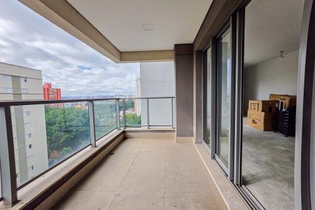 Apartamento à venda com 153m², 4 quartos e 3 vagas Apartamento à venda com 153m², 4 quartos e 3 vagasVaranda