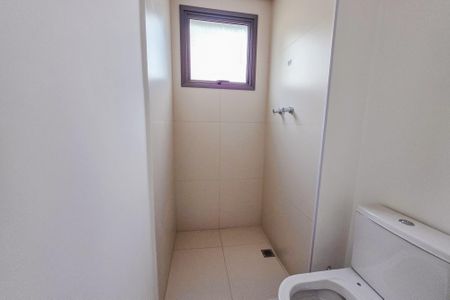 Apartamento à venda com 153m², 4 quartos e 3 vagas Apartamento à venda com 153m², 4 quartos e 3 vagasBanheiro da Suíte 2
