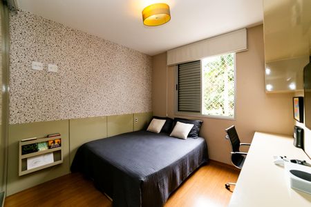 Apartamento à venda com 144m², 4 quartos e 4 vagas Apartamento à venda com 144m², 4 quartos e 4 vagasQuarto 1