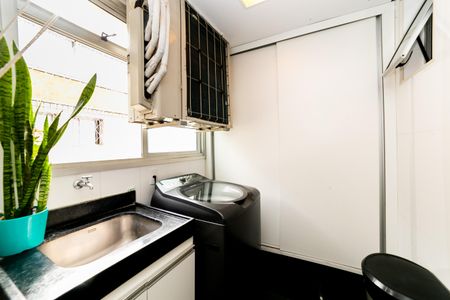 Apartamento à venda com 144m², 4 quartos e 4 vagas Apartamento à venda com 144m², 4 quartos e 4 vagasÁrea de Serviço