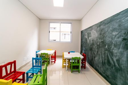 Apartamento à venda com 144m², 4 quartos e 4 vagas Apartamento à venda com 144m², 4 quartos e 4 vagasBrinquedoteca