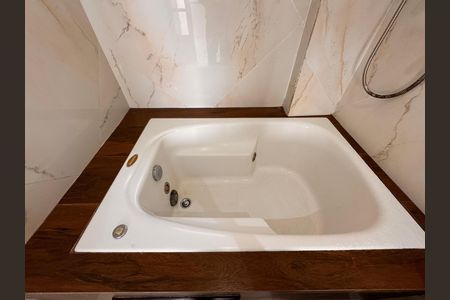 Apartamento à venda com 76m², 3 quartos e 2 vagas
