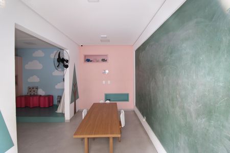 Apartamento para alugar com 35m², 2 quartos e sem vagaÁrea Comum