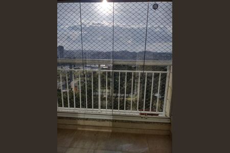 Apartamento à venda com 3 quartos, 71m² em Jardim Maria Rosa, Taboão da Serra