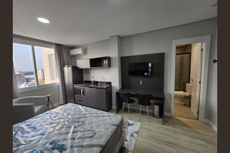 Sala/Quarto/Cozinha de apartamento à venda com 1 quarto, 35m² em Centro Histórico, Porto Alegre