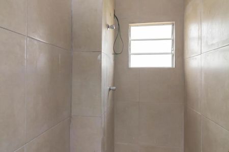 Banheiro de apartamento para alugar com 2 quartos, 39m² em Vila Minerva, São Paulo