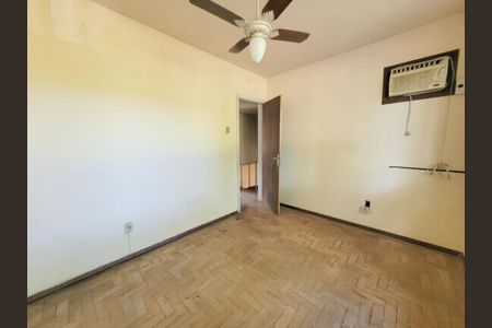 Casa à venda com 130m², 3 quartos e 2 vagas Casa à venda com 130m², 3 quartos e 2 vagasQuarto 1
