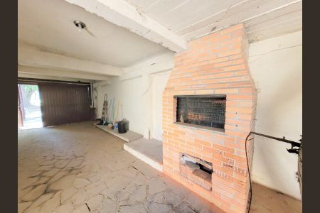 Casa à venda com 130m², 3 quartos e 2 vagas Casa à venda com 130m², 3 quartos e 2 vagasÁrea externa