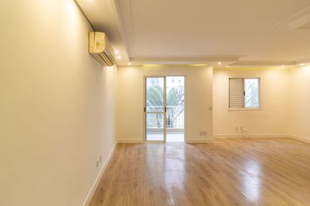 Apartamento à venda com 74m², 2 quartos e 2 vagas Apartamento à venda com 74m², 2 quartos e 2 vagasSala