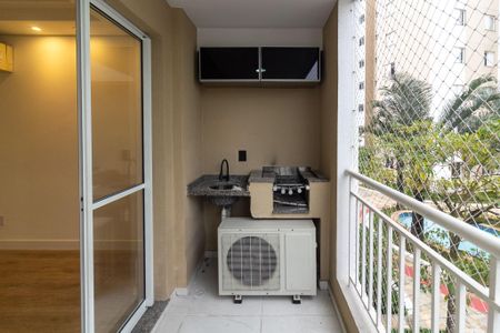 Apartamento à venda com 74m², 2 quartos e 2 vagas Apartamento à venda com 74m², 2 quartos e 2 vagasVaranda