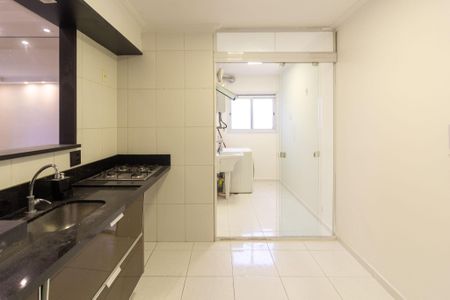 Apartamento à venda com 74m², 2 quartos e 2 vagas Apartamento à venda com 74m², 2 quartos e 2 vagasCozinha
