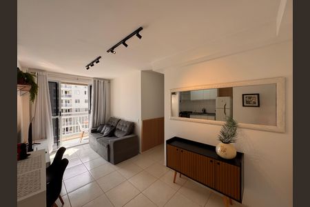 Sala de apartamento para alugar com 2 quartos, 55m² em Barra Olímpica, Rio de Janeiro