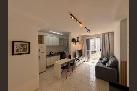 Sala de apartamento para alugar com 2 quartos, 55m² em Barra Olímpica, Rio de Janeiro