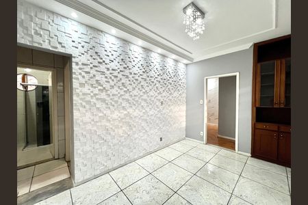 Sala de casa para alugar com 2 quartos, 78m² em Novo Glória, Belo Horizonte