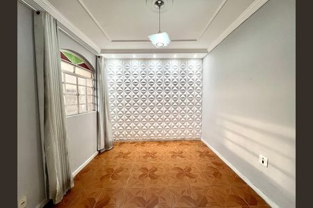 Sala 2 de casa para alugar com 2 quartos, 78m² em Novo Glória, Belo Horizonte