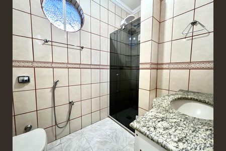 Casa para alugar com 78m², 2 quartos e 2 vagas Casa para alugar com 78m², 2 quartos e 2 vagasBanheiro da Suíte