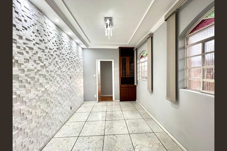 Sala de casa para alugar com 2 quartos, 78m² em Novo Glória, Belo Horizonte
