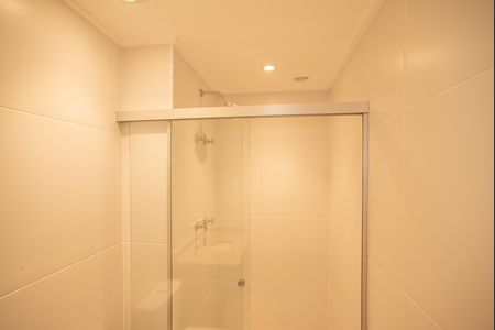 Apartamento à venda com 50m², 1 quarto e 1 vaga Apartamento à venda com 50m², 1 quarto e 1 vagaBanheiro da Suíte