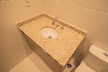Apartamento à venda com 50m², 1 quarto e 1 vaga Apartamento à venda com 50m², 1 quarto e 1 vagaBanheiro da Suíte
