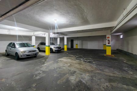 Apartamento para alugar com 85m², 1 quarto e 1 vaga Apartamento para alugar com 85m², 1 quarto e 1 vagaGaragem