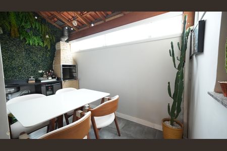 Apartamento à venda com 50m², 2 quartos e 1 vagaÁrea gourmet