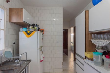 Casa à venda com 58m², 3 quartos e 3 vagas Casa à venda com 58m², 3 quartos e 3 vagasCozinha