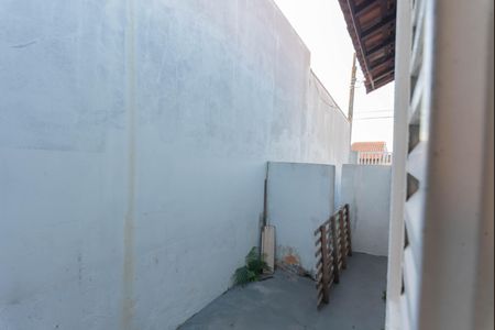 Casa à venda com 58m², 3 quartos e 3 vagas Casa à venda com 58m², 3 quartos e 3 vagasVista do Quarto 2