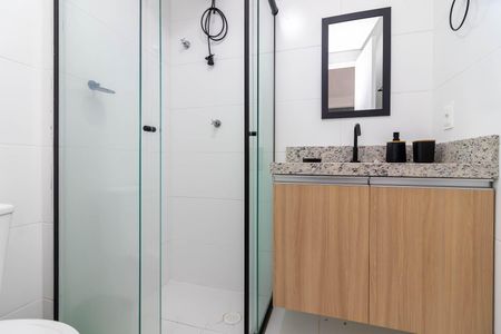 Banheiro de apartamento para alugar com 1 quarto, 30m² em Parada Inglesa, São Paulo