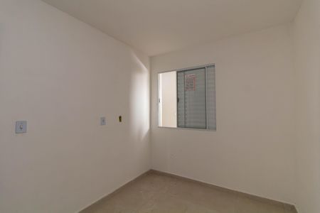 Quarto 2 de apartamento para alugar com 2 quartos, 39m² em Vila Minerva, São Paulo