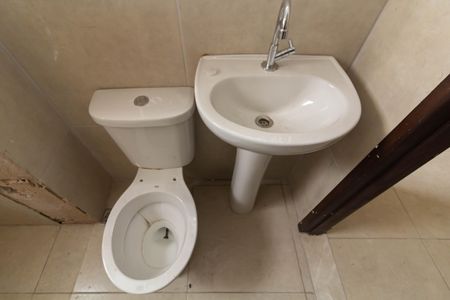 Apartamento para alugar com 39m², 2 quartos e sem vaga Apartamento para alugar com 39m², 2 quartos e sem vagaBanheiro