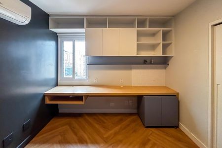 Apartamento para alugar com 100m², 3 quartos e 2 vagas