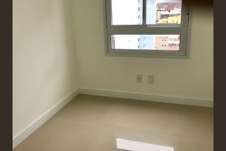 Apartamento à venda com 77m², 2 quartos e 2 vagas Apartamento à venda com 77m², 2 quartos e 2 vagasQuarto
