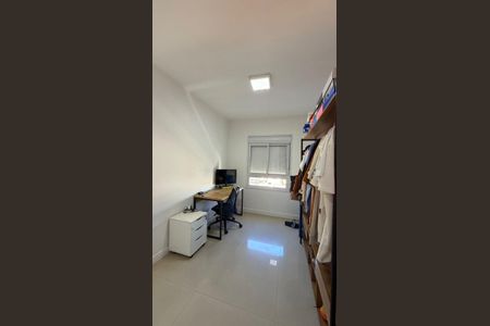 Apartamento à venda com 77m², 2 quartos e 2 vagas Apartamento à venda com 77m², 2 quartos e 2 vagasQuarto