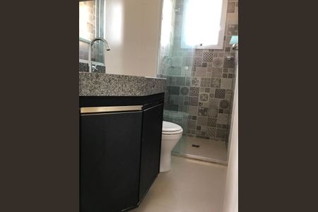 Apartamento à venda com 77m², 2 quartos e 2 vagas Apartamento à venda com 77m², 2 quartos e 2 vagasBanheiro