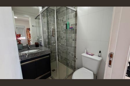 Apartamento à venda com 77m², 2 quartos e 2 vagas Apartamento à venda com 77m², 2 quartos e 2 vagasBanheiro