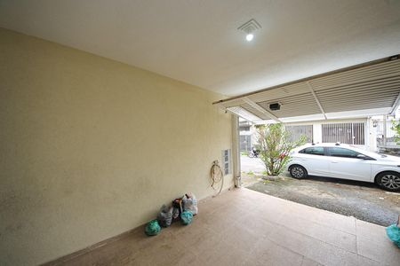Casa para alugar com 100m², 2 quartos e 1 vaga