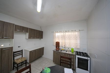 Casa para alugar com 100m², 2 quartos e 1 vaga