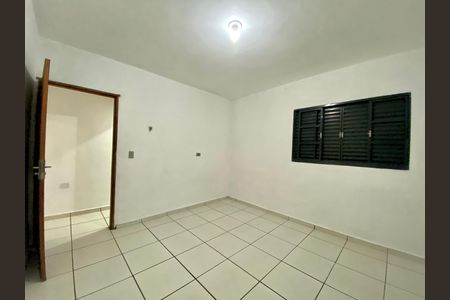 Casa para alugar com 70m², 3 quartos e 1 vaga Casa para alugar com 70m², 3 quartos e 1 vagaQuarto 2