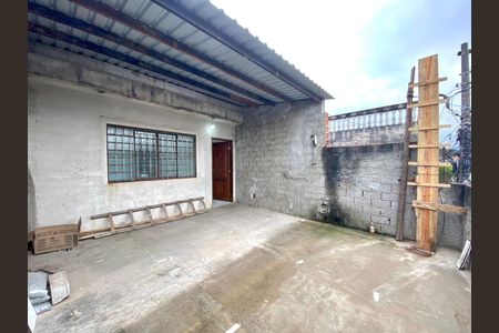 Casa para alugar com 70m², 3 quartos e 1 vaga Casa para alugar com 70m², 3 quartos e 1 vagaQuintal