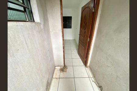 Casa para alugar com 70m², 3 quartos e 1 vaga Casa para alugar com 70m², 3 quartos e 1 vagaSacada do Quarto 2