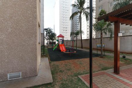 Apartamento para alugar com 48m², 2 quartos e 1 vaga Apartamento para alugar com 48m², 2 quartos e 1 vagaÁrea comum - Playground