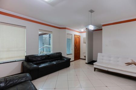 Sala de casa para alugar com 3 quartos, 144m² em Vila Mazzei, São Paulo