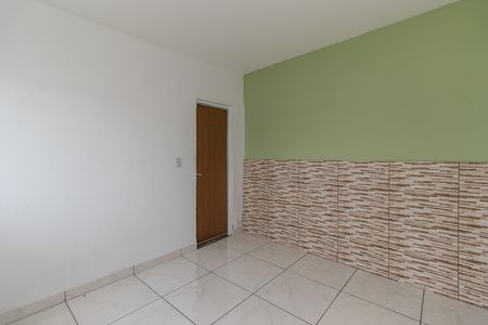 Casa para alugar com 40m², 1 quarto e sem vaga Casa para alugar com 40m², 1 quarto e sem vagaSala