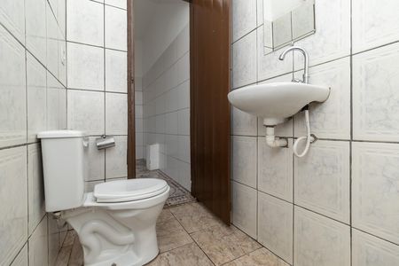 Casa para alugar com 40m², 1 quarto e sem vaga Casa para alugar com 40m², 1 quarto e sem vagaBanheiro