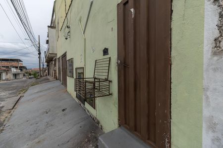 Casa para alugar com 40m², 1 quarto e sem vaga Casa para alugar com 40m², 1 quarto e sem vagaFachada