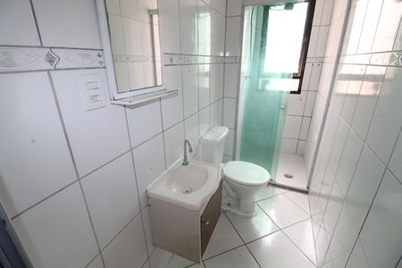 Banheiro de apartamento para alugar com 2 quartos, 50m² em Bosque dos Eucaliptos, São José dos Campos