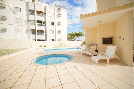 Apartamento para alugar com 100m², 3 quartos e 1 vagaPiscina