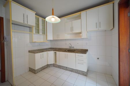 Apartamento para alugar com 100m², 3 quartos e 1 vagaCozinha