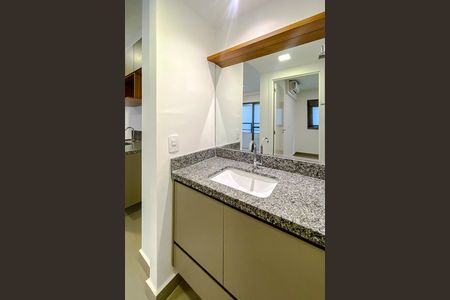 Apartamento para alugar com 39m², 2 quartos e sem vaga Apartamento para alugar com 39m², 2 quartos e sem vagaBanheiro